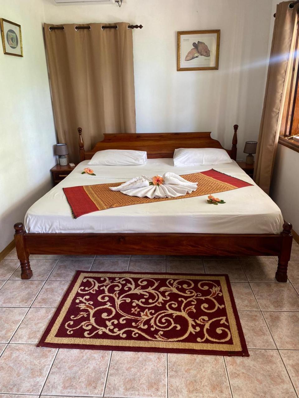Kot Babi Hotel La Digue Exterior photo