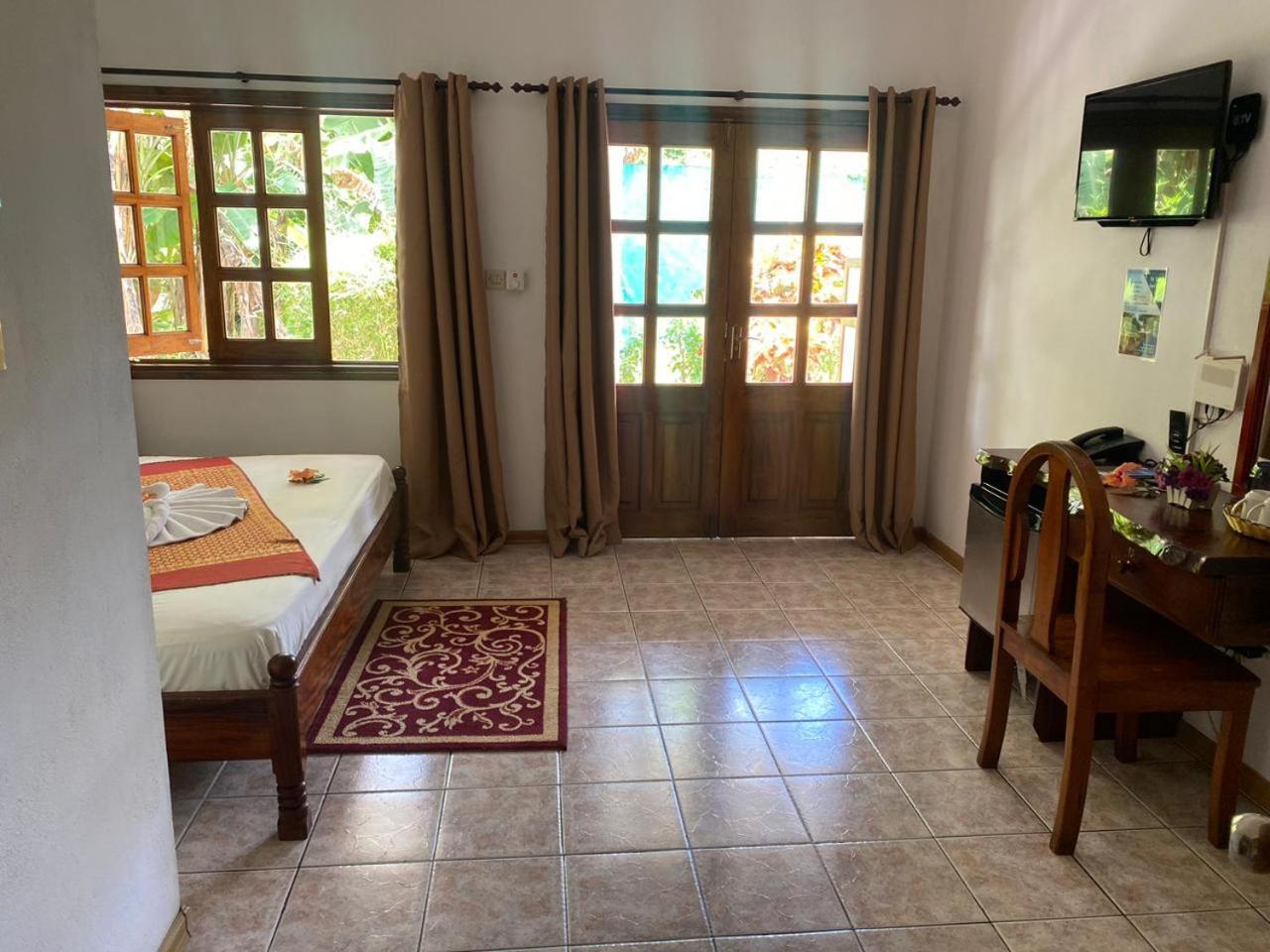 Kot Babi Hotel La Digue Exterior photo